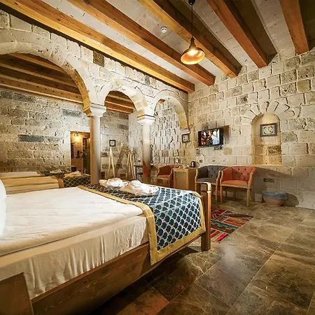 Hotel Caverna Premium Caves Göreme