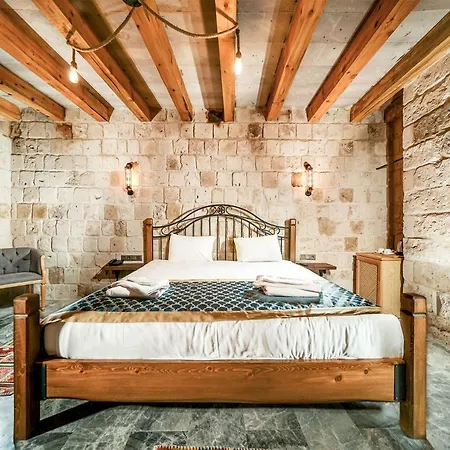 Caverna Premium Caves 格雷梅