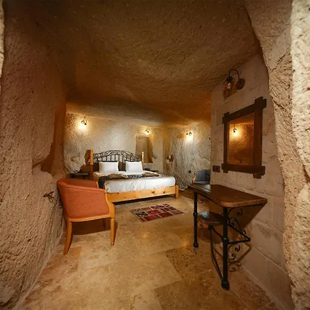 ホテル Caverna Premium Caves ギョレメ