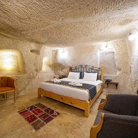 Caverna Premium Caves ギョレメ