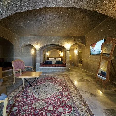 Caverna Premium Caves ギョレメ