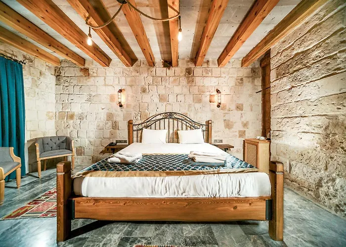 Caverna Premium Caves Γκόρεμε