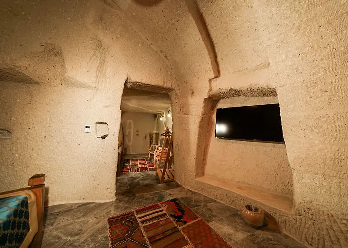 Caverna Premium Caves Γκόρεμε